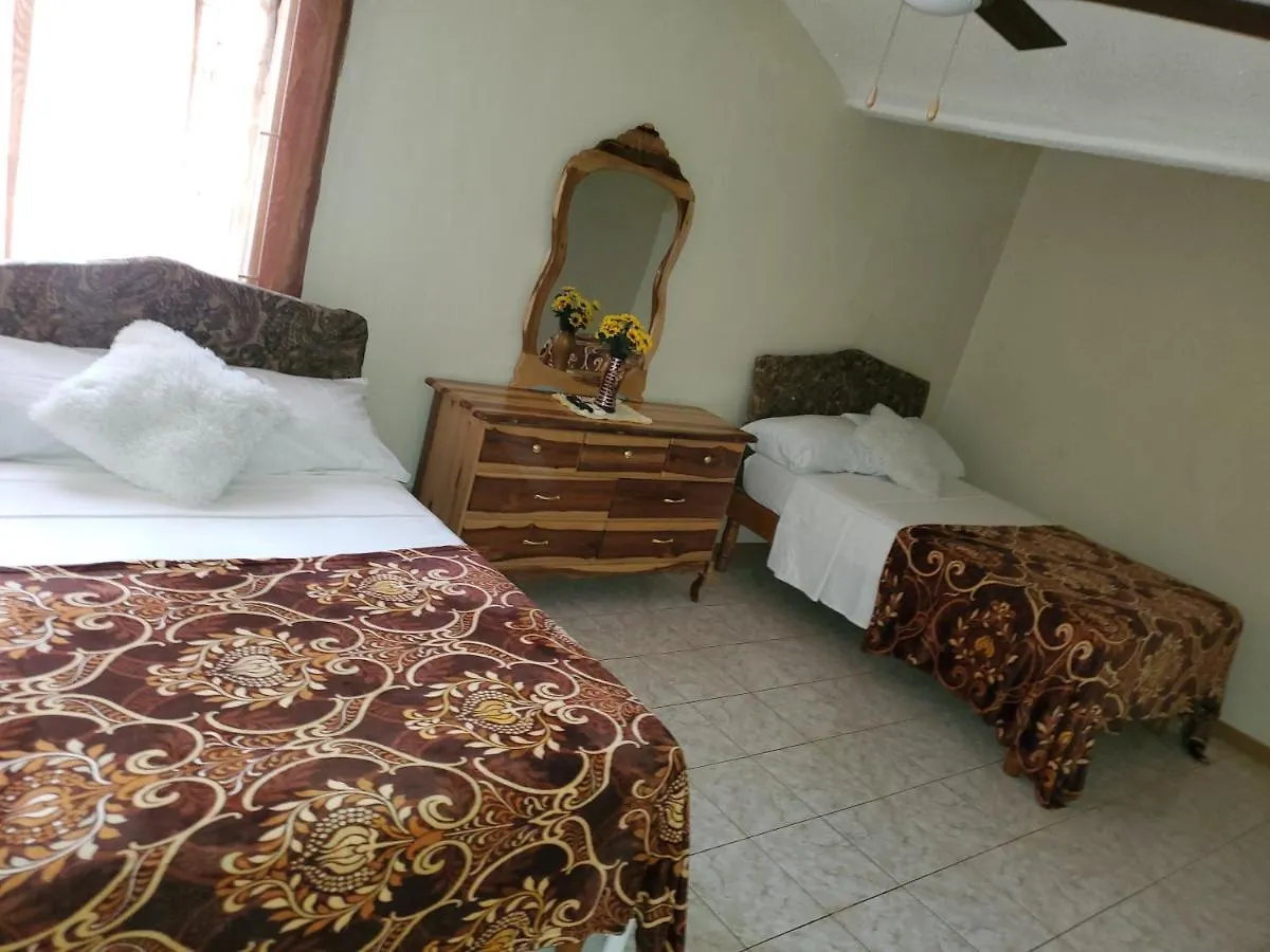 Holiday home M&W Vacation Home Kingston